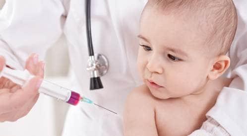تطعيمات الأطفال